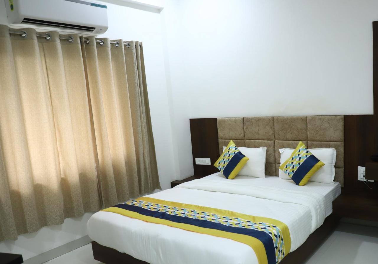 Hotel Singhnature Khandwa Екстериор снимка