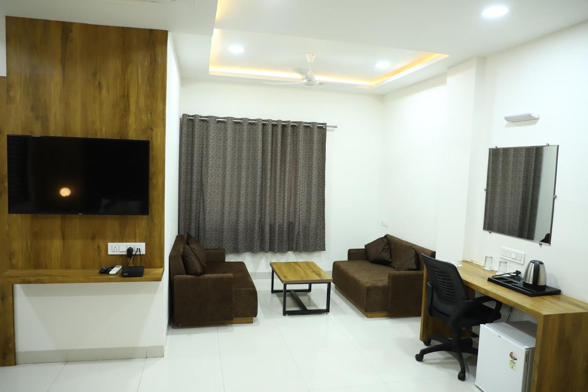 Hotel Singhnature Khandwa Екстериор снимка