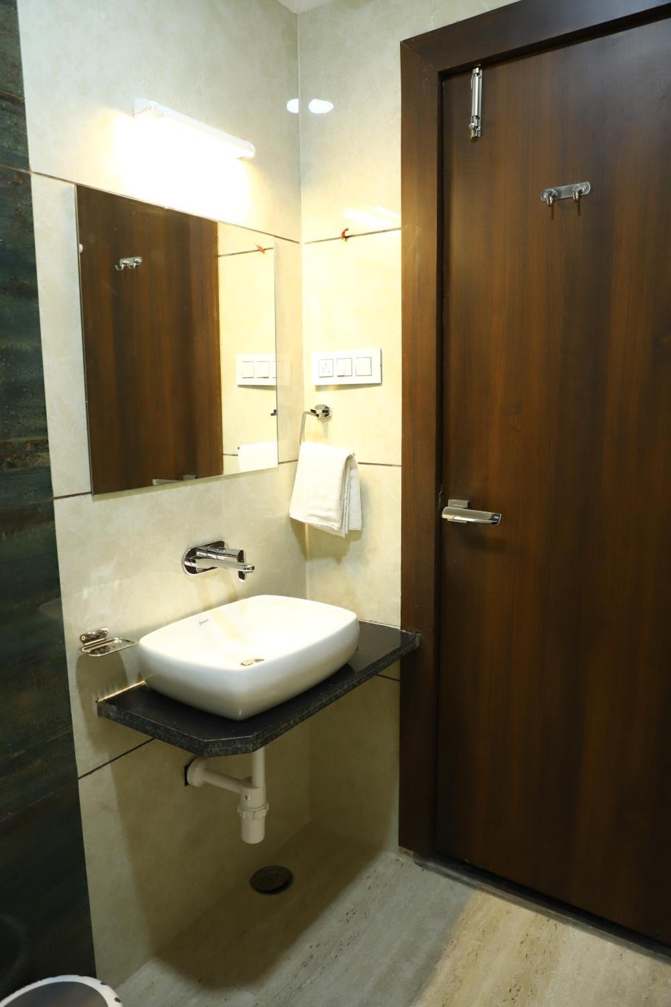 Hotel Singhnature Khandwa Екстериор снимка