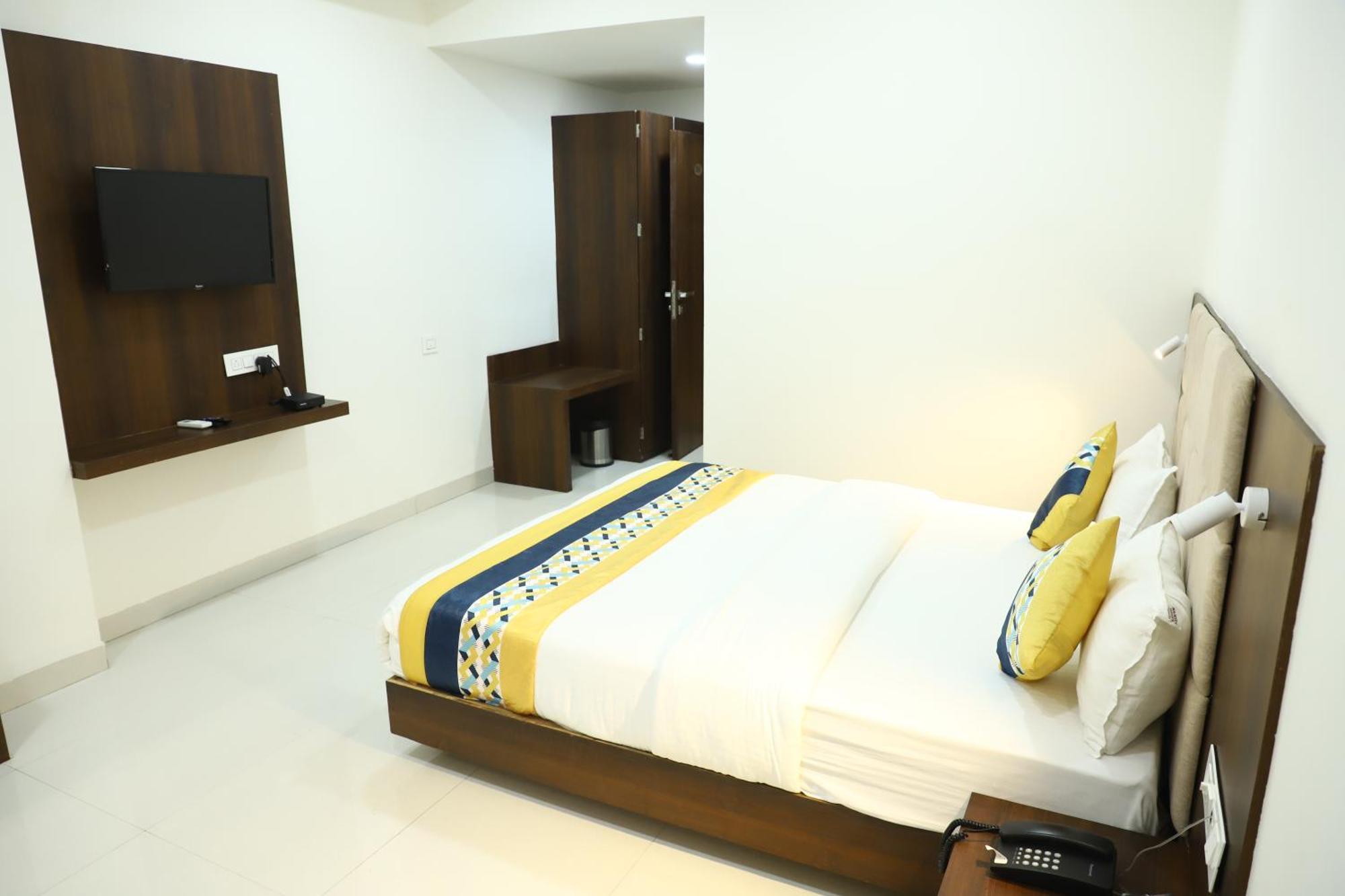 Hotel Singhnature Khandwa Екстериор снимка